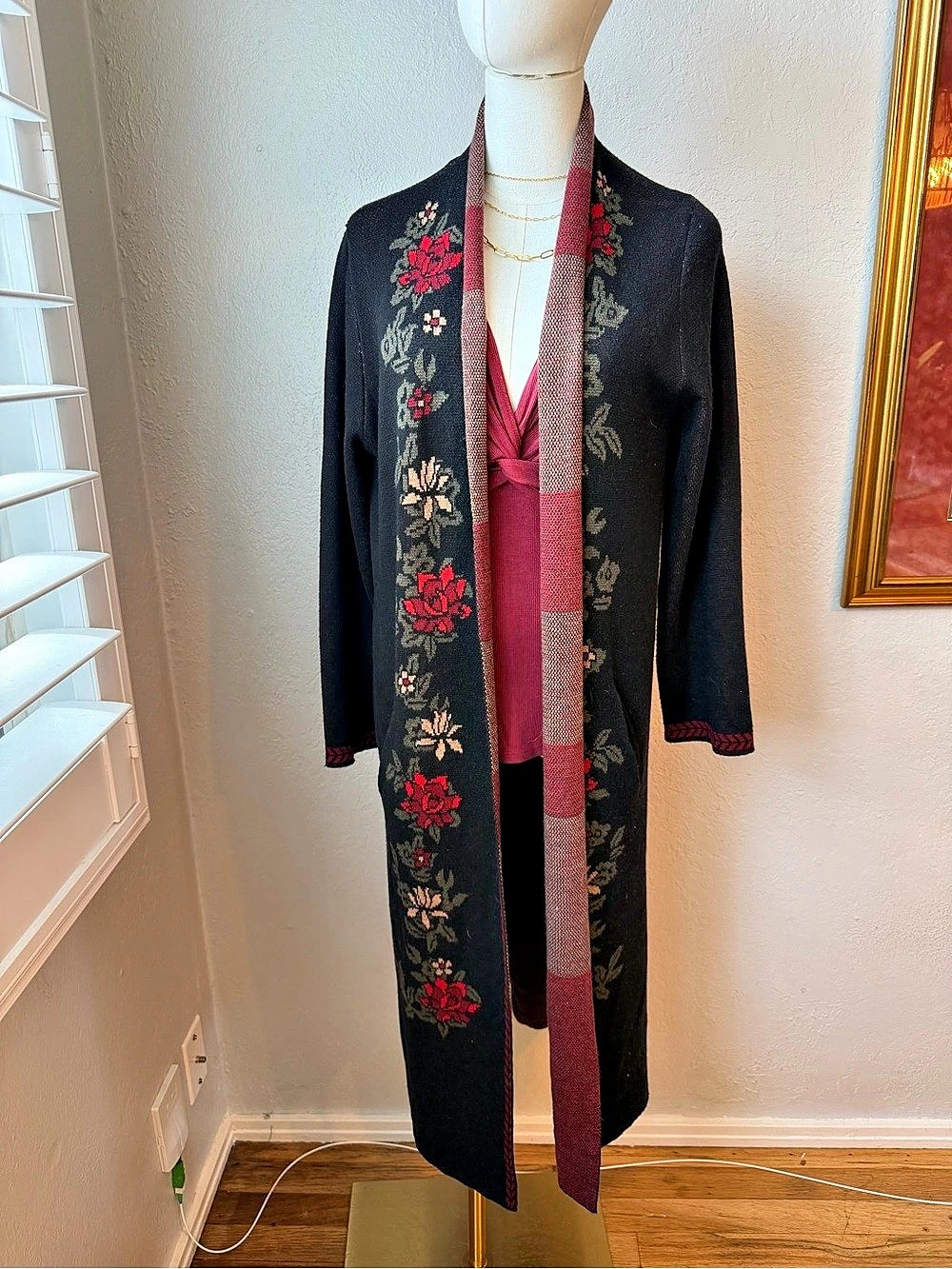 Maxsport Black Burgundy Rose Floral Duster Sweater Coat M